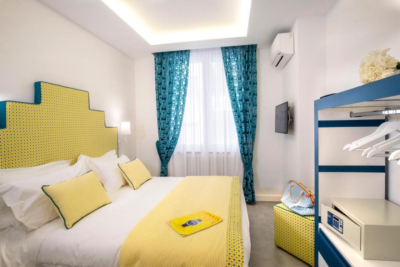 Yourhome - Unica Luxury Apartment Кастелламмаре-ді-Стабія Екстер'єр фото