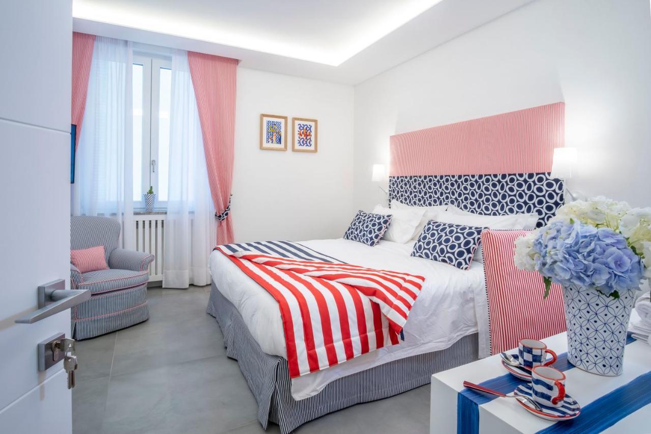 Yourhome - Unica Luxury Apartment Кастелламмаре-ді-Стабія Екстер'єр фото