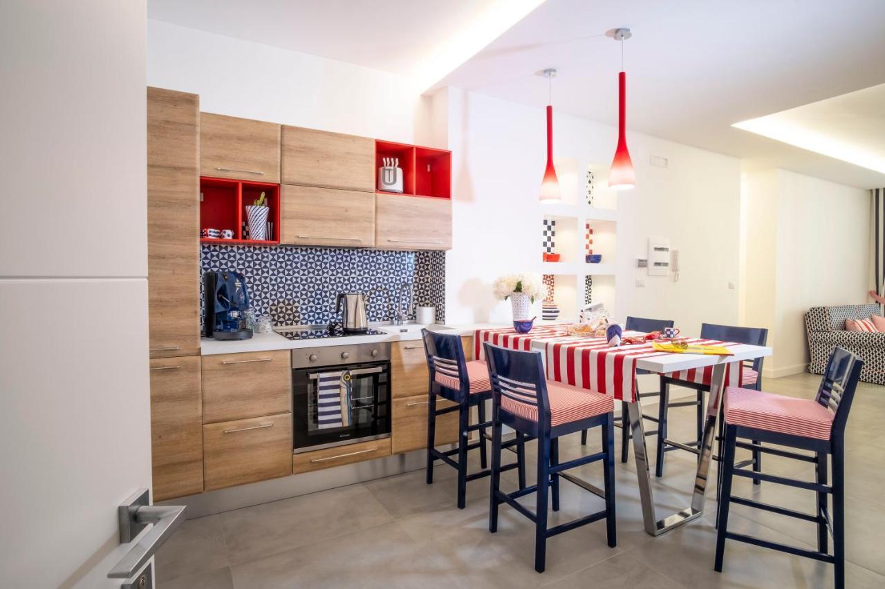 Yourhome - Unica Luxury Apartment Кастелламмаре-ді-Стабія Екстер'єр фото